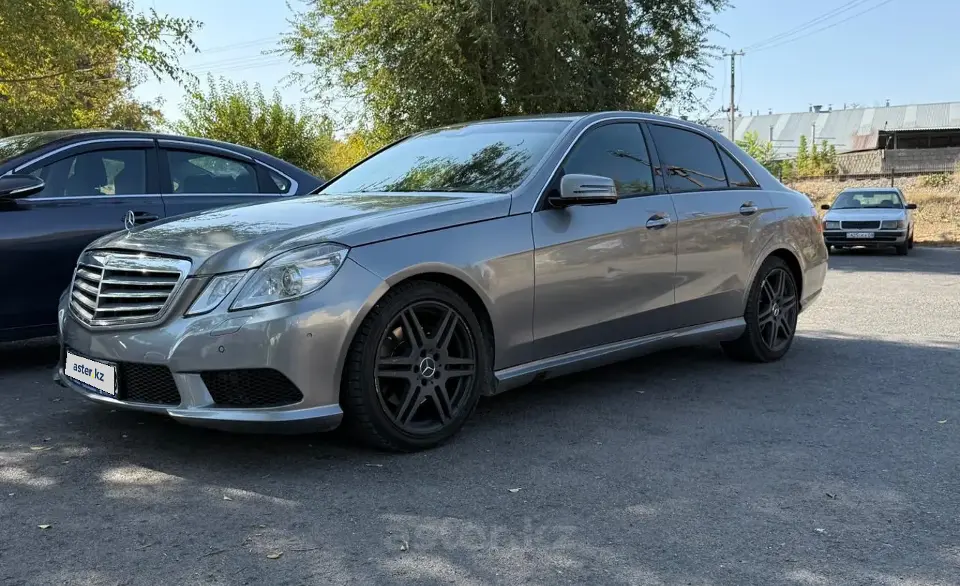 Mercedes-Benz E-Класс 2011 года за 6 500 000 тг. в Тараз