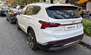 Hyundai Santa Fe 2023 года за 17 000 000 тг. в Алматы фото 4