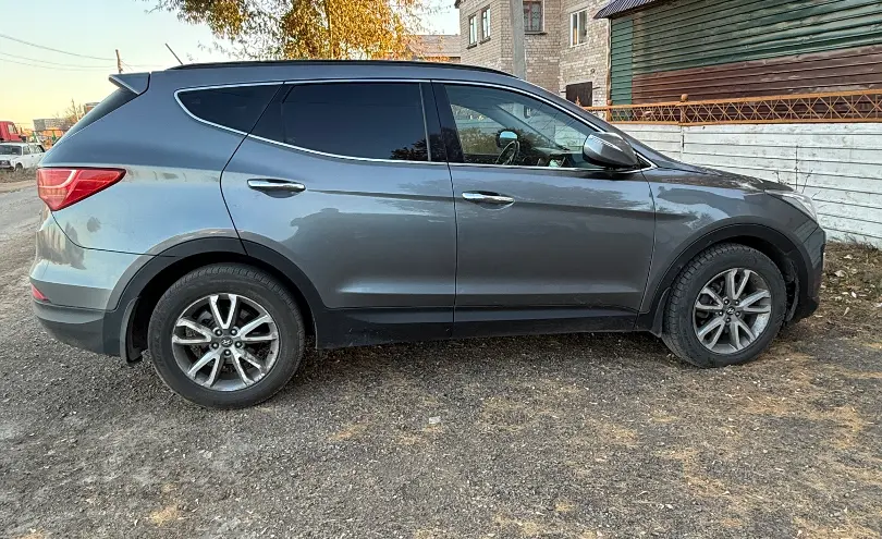 Hyundai Santa Fe 2013 года за 8 000 000 тг. в Астана фото 3