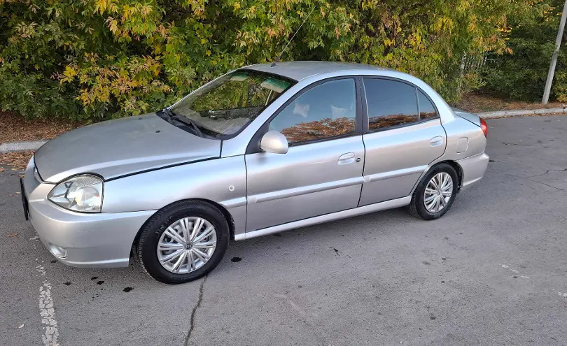 Kia Rio 2004 года за 2 500 000 тг. в Карагандинская область фото 2