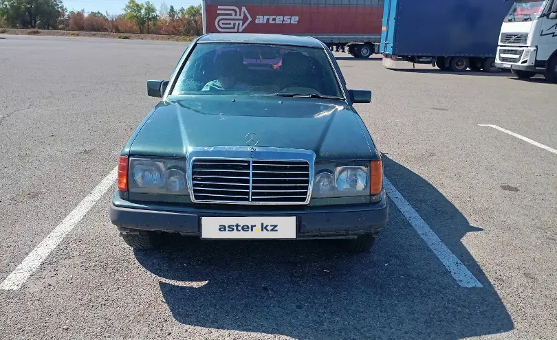 Mercedes-Benz E-Класс 1993 года за 1 000 000 тг. в Талдыкорган