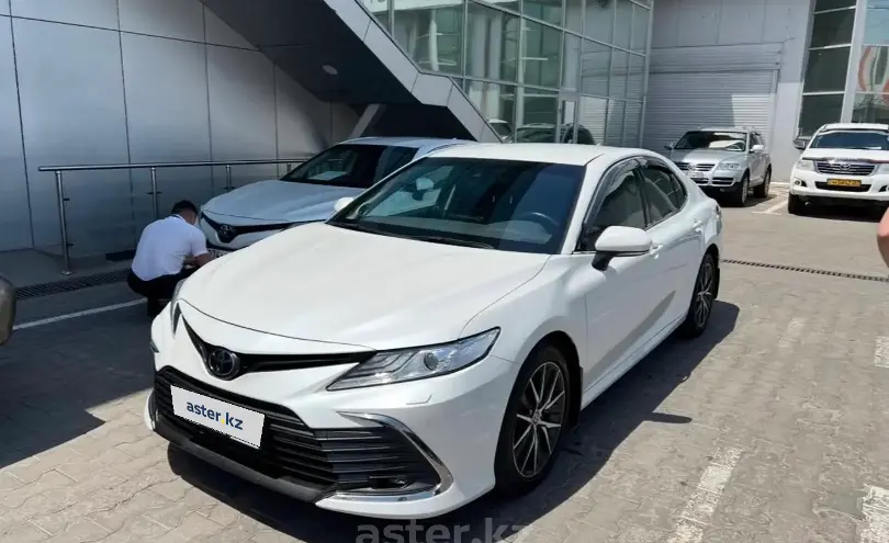 Toyota Camry 2022 года за 17 000 000 тг. в Алматы фото 1