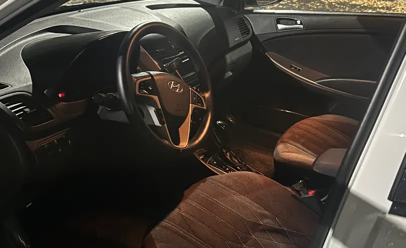 Hyundai Accent 2015 года за 5 300 000 тг. в Алматы фото 5