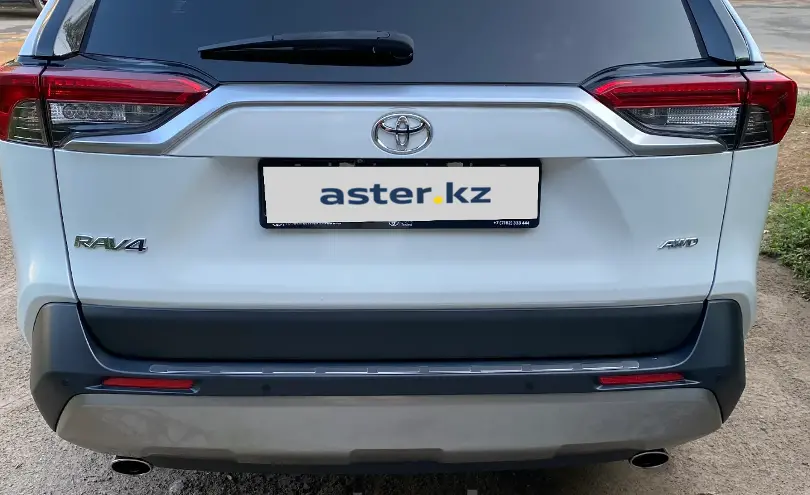 Toyota RAV4 2022 года за 15 200 000 тг. в Павлодарская область фото 4