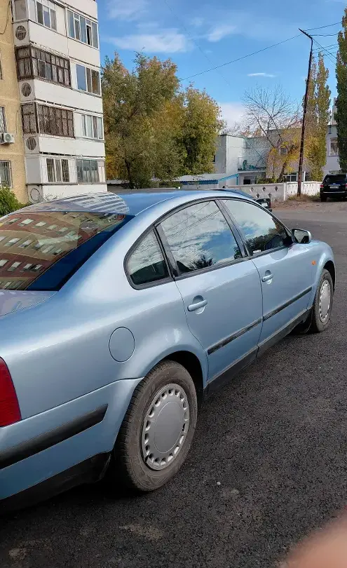 Volkswagen Passat 1997 года за 1 800 000 тг. в Павлодар фото 2