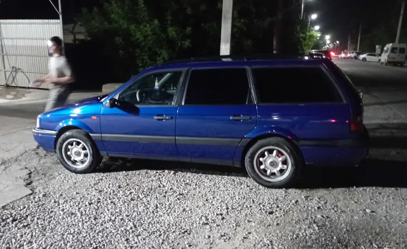Volkswagen Passat 1993 года за 2 200 000 тг. в Жамбылская область фото 4