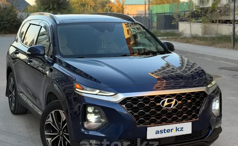 Hyundai Santa Fe 2020 года за 12 000 000 тг. в Алматы фото 2