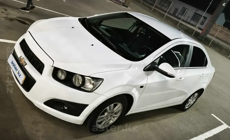 Chevrolet Aveo 2015 года за 3 400 000 тг. в Павлодар фото 2