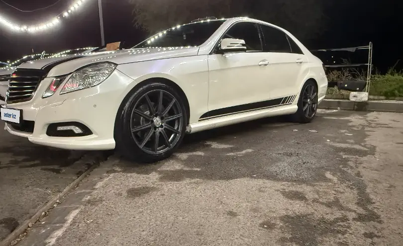 Mercedes-Benz E-Класс 2010 года за 7 550 000 тг. в Алматы фото 4
