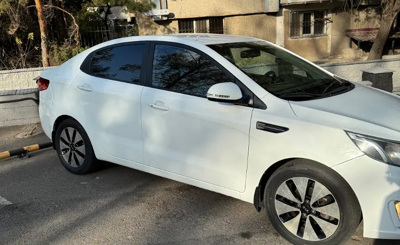 Kia Rio 2014 года за 4 900 000 тг. в Алматы фото 3