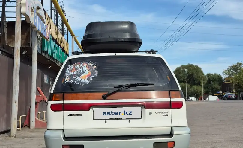 Mitsubishi Chariot 1996 года за 2 100 000 тг. в Алматы фото 3