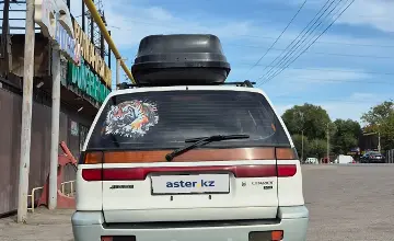 Mitsubishi Chariot 1996 года за 2 100 000 тг. в Алматы фото 3