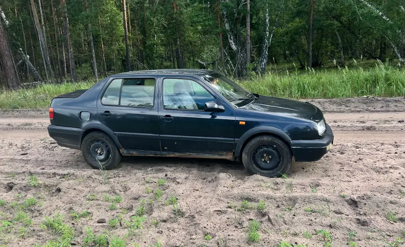 Volkswagen Vento 1993 года за 800 000 тг. в Костанай фото 3