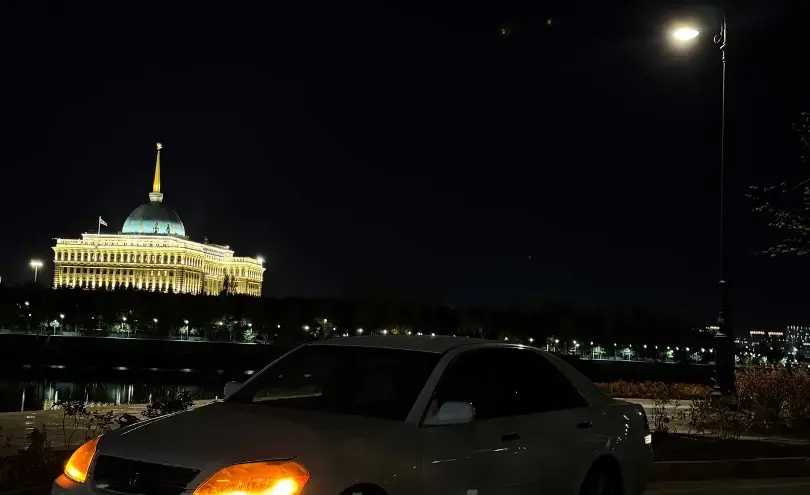 Toyota Mark II 2003 года за 3 800 000 тг. в Астана фото 4