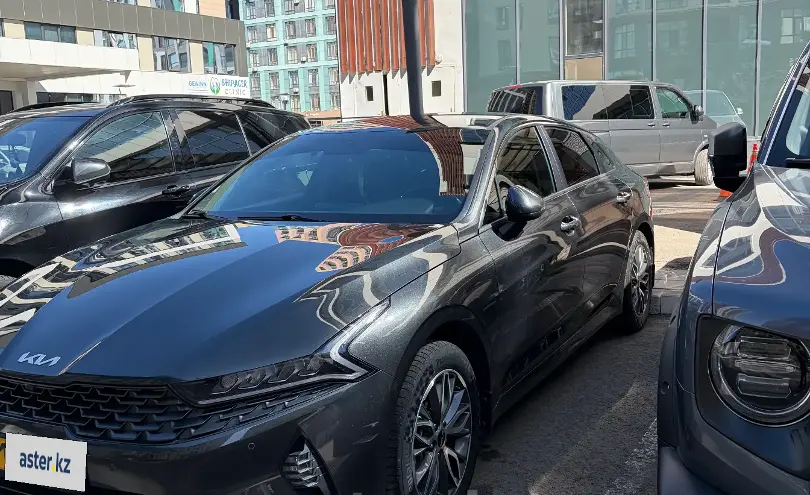 Kia K5 2022 года за 11 500 000 тг. в Астана