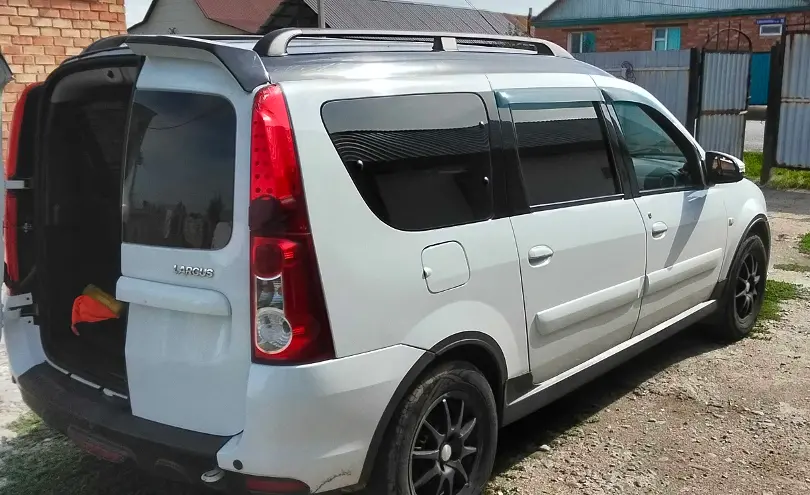 LADA (ВАЗ) Largus 2015 года за 3 800 000 тг. в Усть-Каменогорск фото 5