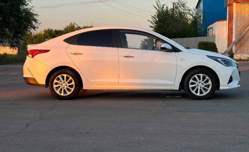 Hyundai Accent 2021 года за 7 200 000 тг. в Костанай фото 5