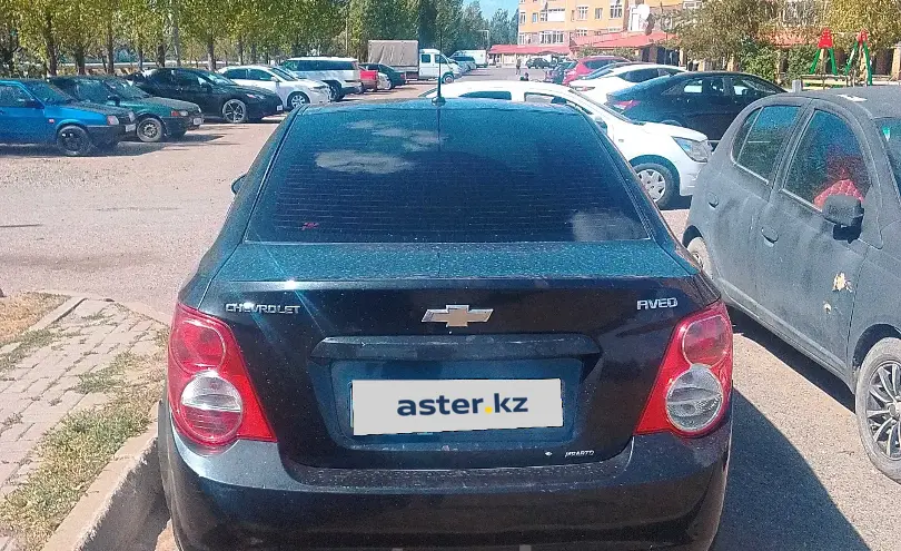 Chevrolet Aveo 2013 года за 2 600 000 тг. в Астана фото 3