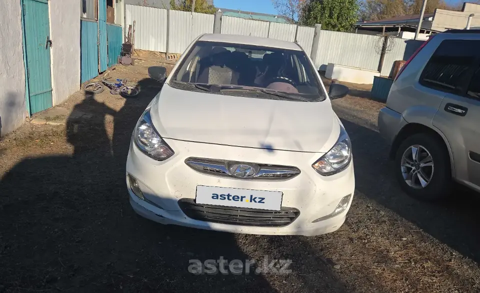 Hyundai Solaris 2013 года за 4 000 000 тг. в Актобе