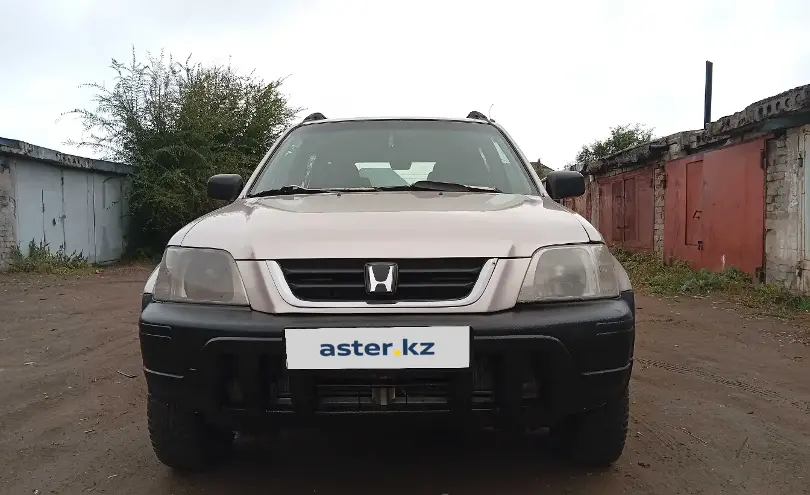 Honda CR-V 1997 года за 3 000 000 тг. в Астана фото 2