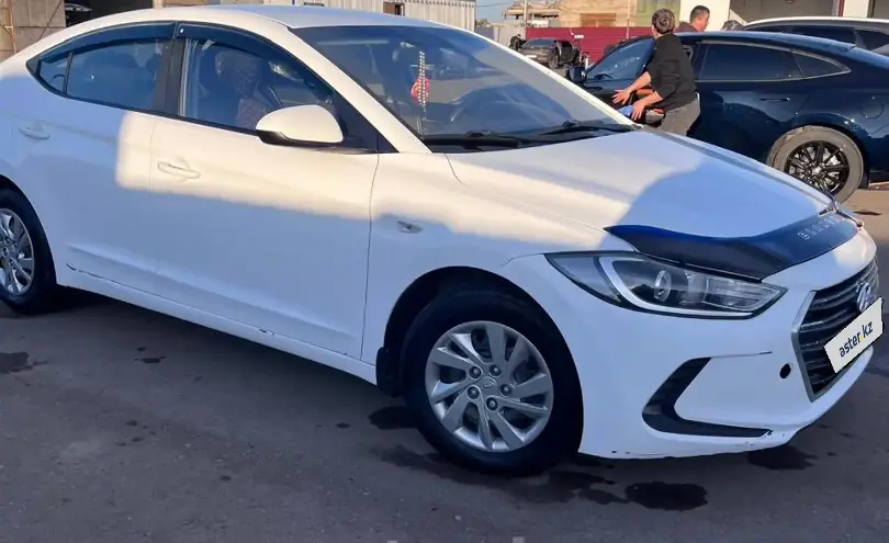Hyundai Elantra 2018 года за 5 000 000 тг. в Карагандинская область фото 2