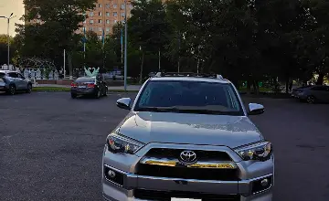 Toyota 4Runner 2016 года за 21 000 000 тг. в Тараз фото 2