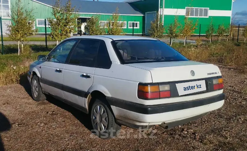 Volkswagen Passat 1992 года за 650 000 тг. в Акмолинская область фото 2