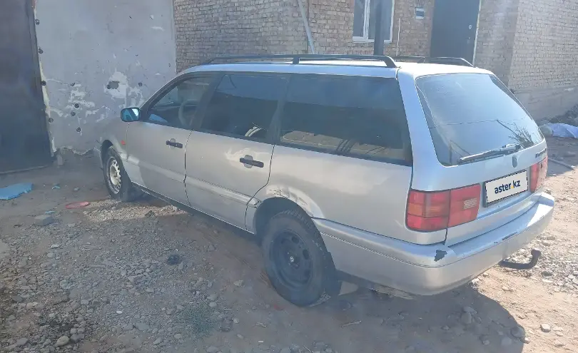 Volkswagen Passat 1995 года за 1 350 000 тг. в Алматы фото 4