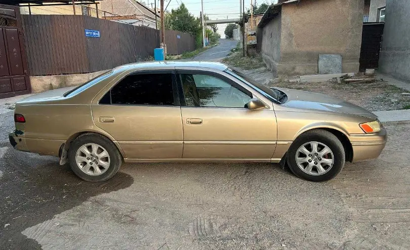 Toyota Camry 1998 года за 2 300 000 тг. в Шымкент фото 5