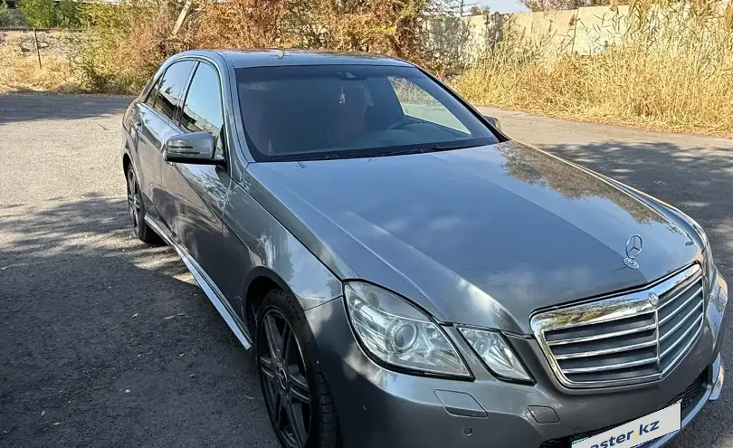 Mercedes-Benz E-Класс 2011 года за 6 500 000 тг. в Тараз фото 5