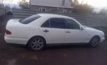 Mercedes-Benz E-Класс 1997 года за 1 400 000 тг. в Астана фото 2