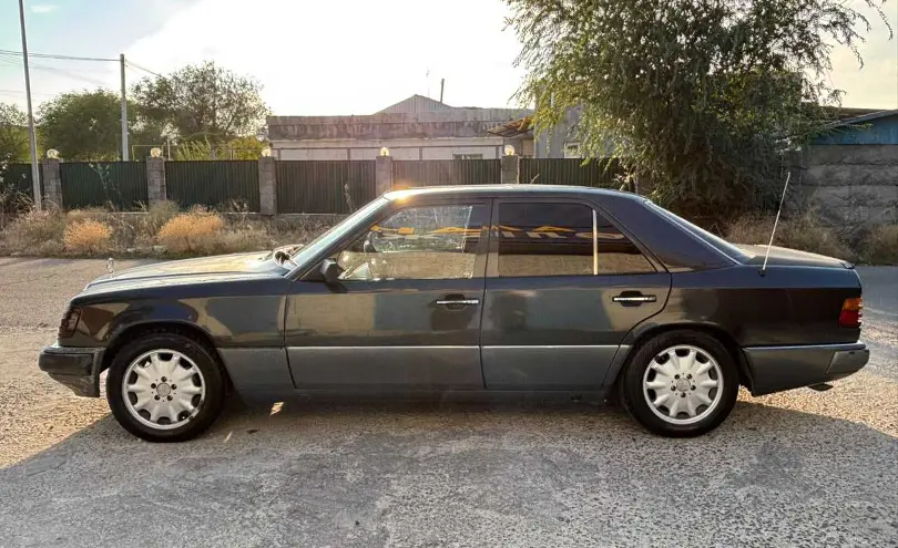 Mercedes-Benz E-Класс 1993 года за 900 000 тг. в Талдыкорган фото 5