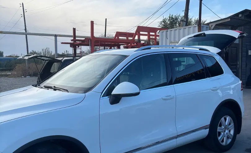Volkswagen Touareg 2014 года за 13 500 000 тг. в Алматы фото 4