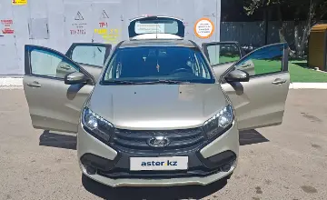 LADA (ВАЗ) XRAY 2019 года за 4 100 000 тг. в Астана фото 3