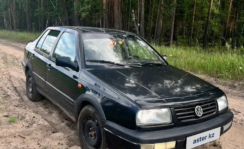 Volkswagen Vento 1993 года за 800 000 тг. в Костанай фото 2