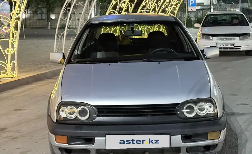 Volkswagen Golf 1993 года за 1 400 000 тг. в Жамбылская область фото 4