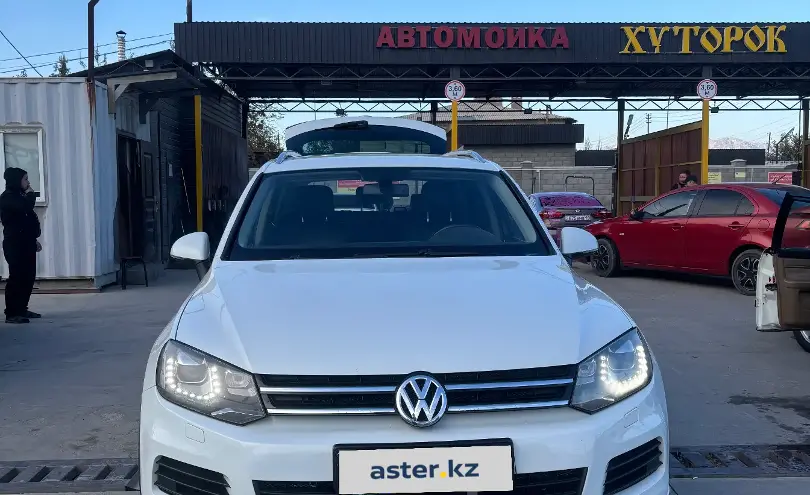 Volkswagen Touareg 2014 года за 13 500 000 тг. в Алматы фото 1