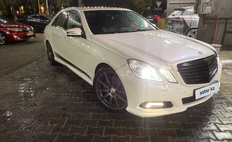Mercedes-Benz E-Класс 2010 года за 7 550 000 тг. в Алматы фото 2