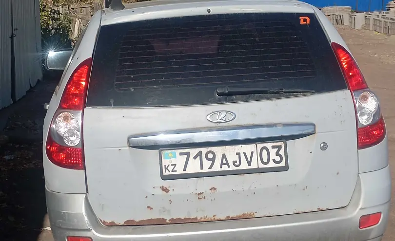 LADA (ВАЗ) Priora 2012 года за 850 000 тг. в Астана фото 2