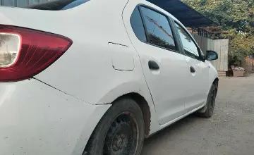 Renault Logan 2015 года за 2 000 000 тг. в Алматы фото 2