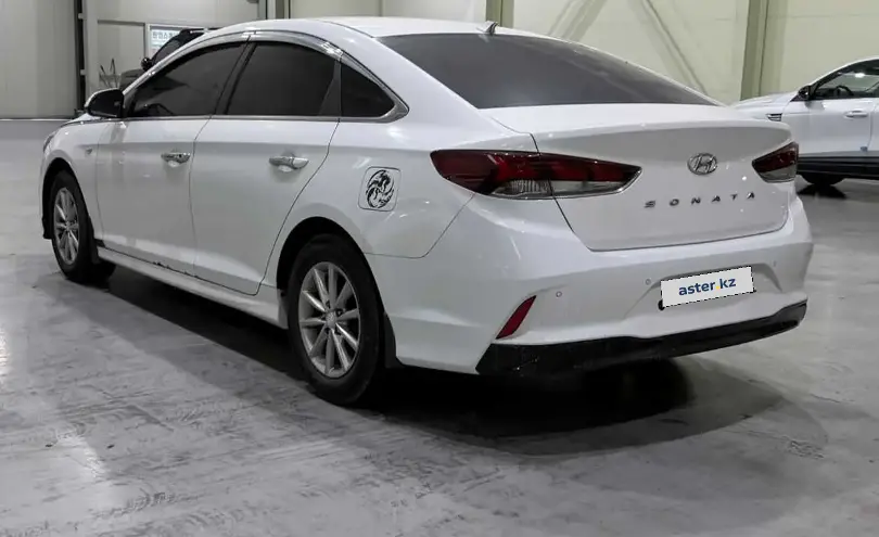 Hyundai Sonata 2018 года за 4 000 000 тг. в Алматы фото 5