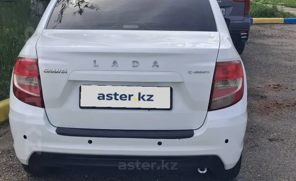 LADA (ВАЗ) Granta 2019 года за 3 220 000 тг. в Усть-Каменогорск фото 3