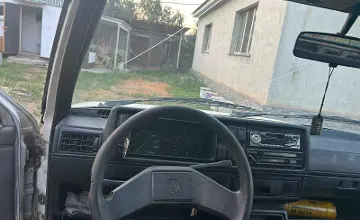 Volkswagen Golf 1987 года за 380 000 тг. в Алматы фото 5