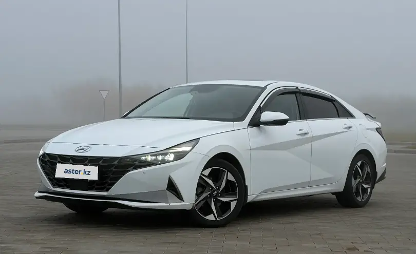 Hyundai Elantra 2021 года за 9 200 000 тг. в Астана фото 1
