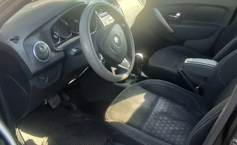 Renault Sandero 2015 года за 3 200 000 тг. в Алматы фото 5
