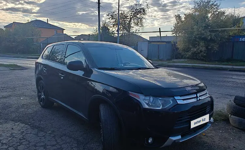 Mitsubishi Outlander 2014 года за 6 600 000 тг. в Астана фото 3