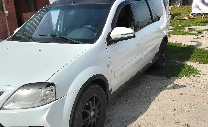 LADA (ВАЗ) Largus 2015 года за 3 800 000 тг. в Усть-Каменогорск фото 3