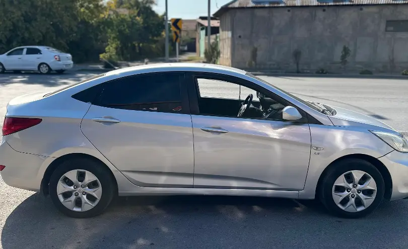 Hyundai Accent 2014 года за 3 500 000 тг. в Шымкент фото 2