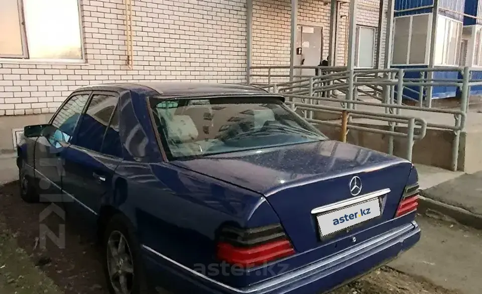 Mercedes-Benz E-Класс 1994 года за 1 500 000 тг. в Западно-Казахстанская область фото 4