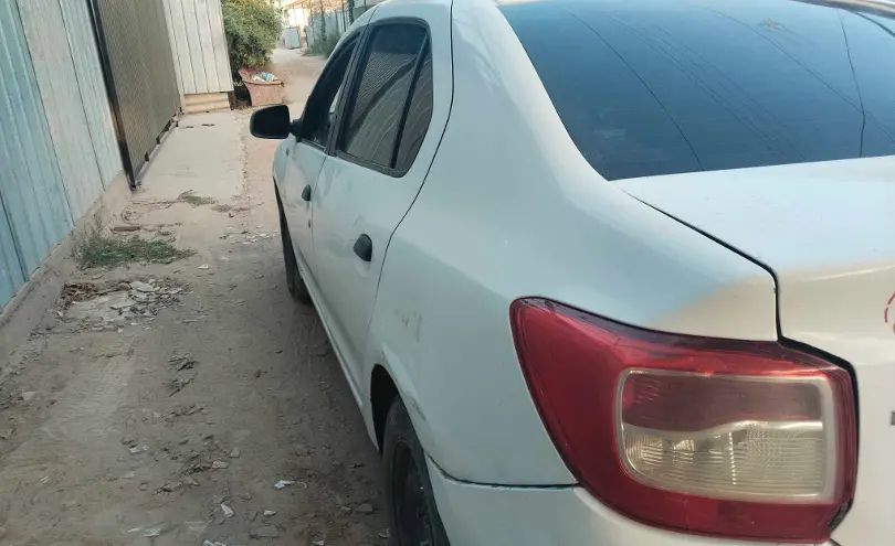 Renault Logan 2015 года за 2 000 000 тг. в Алматы фото 4